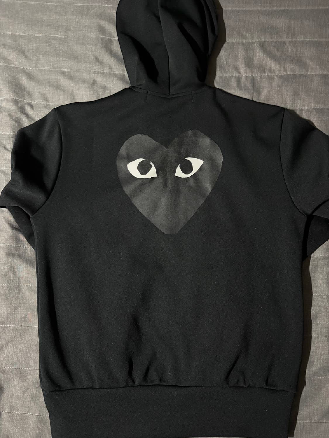 정품)꼼데가르송 빅하트 후드집업 블랙 상품이미지2