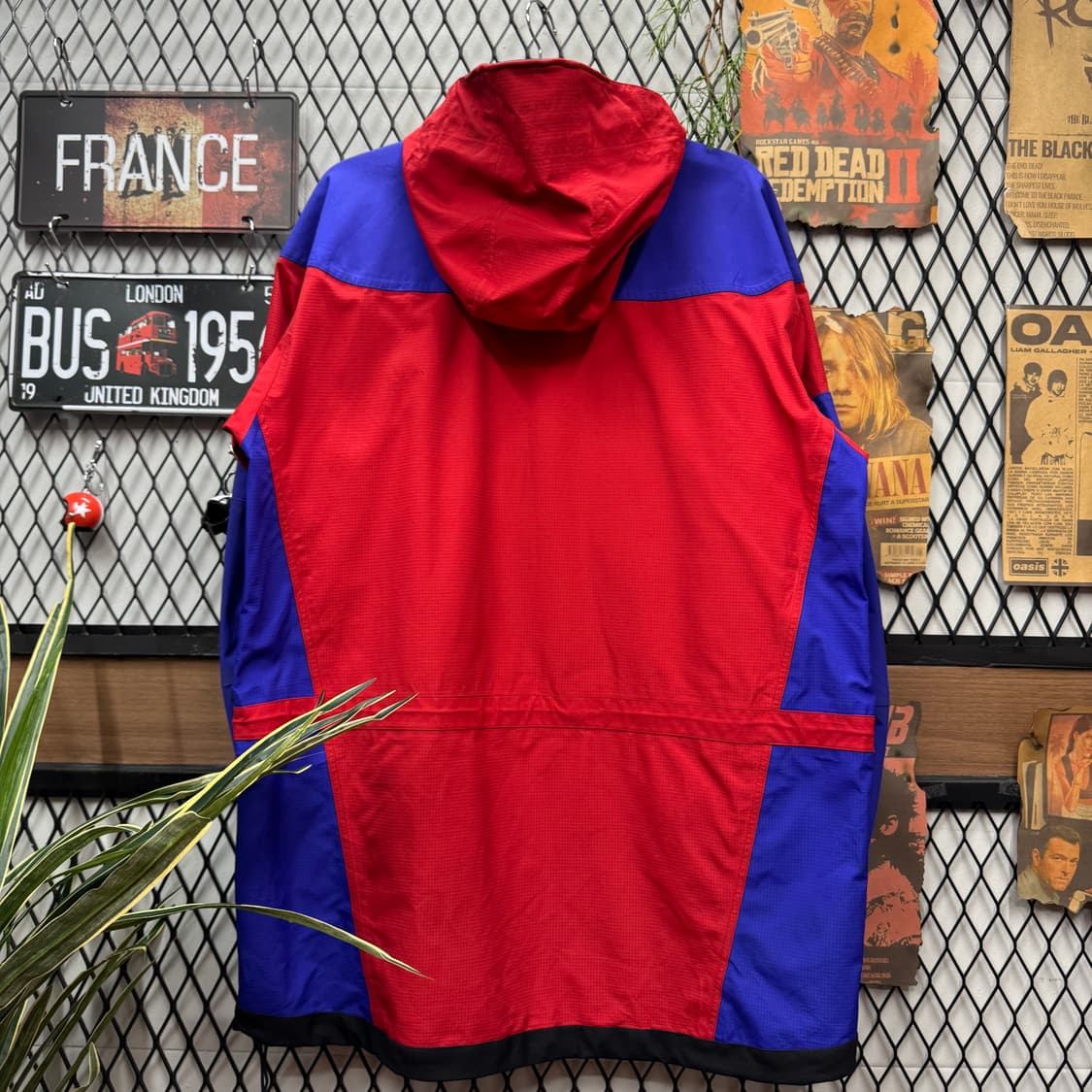 00s 엘엘빈 후드 아웃도어 롱파카 컬러블록 디테일 레드 블루 배색 상품이미지2