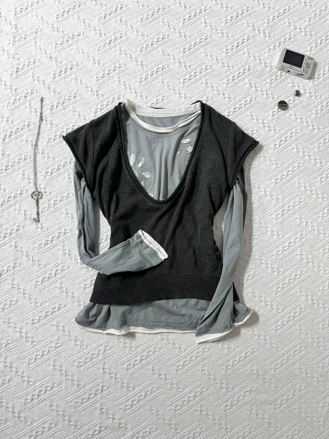 레이어드 디테일 롱 슬리브 티 상품이미지2