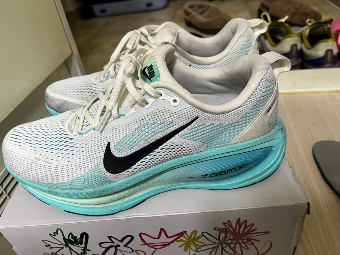 나이키 줌보메로 18 290 상품이미지3