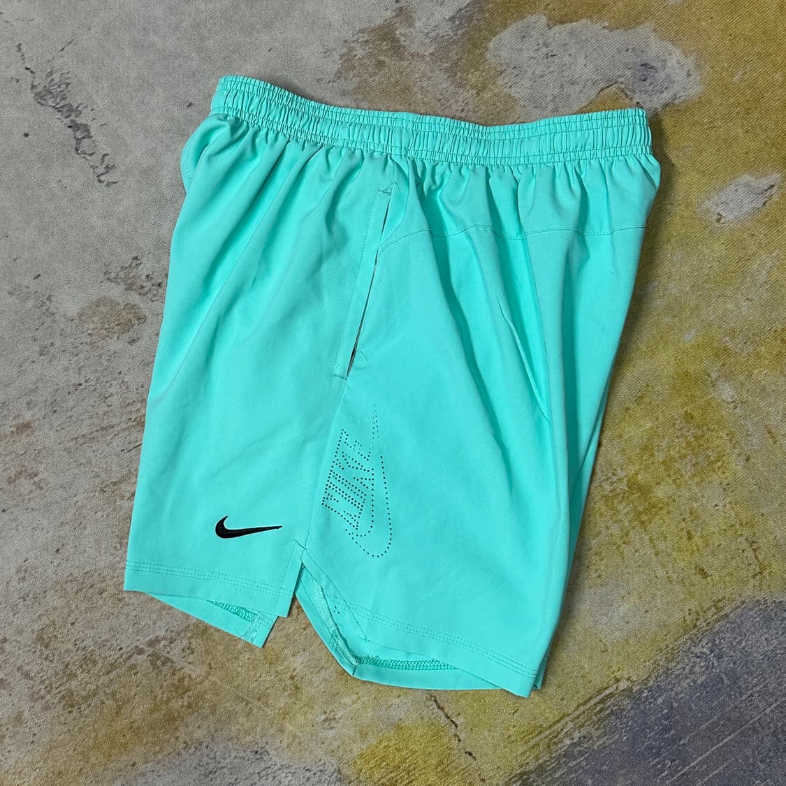 나이키 스우시 반바지 XL 상품이미지2