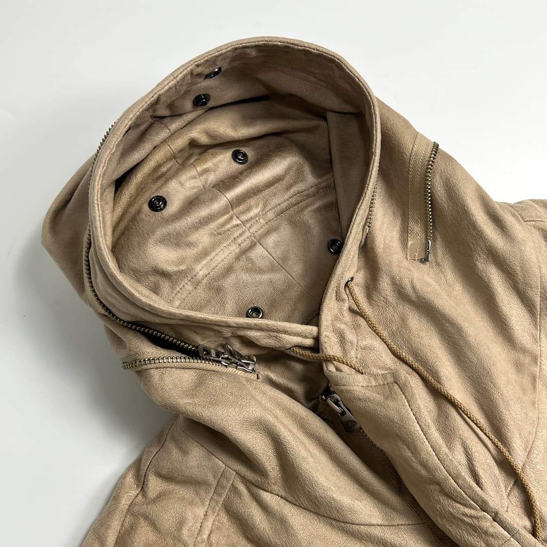 토네이도 마트 비대칭 하이넥 후드 자켓 상품이미지9