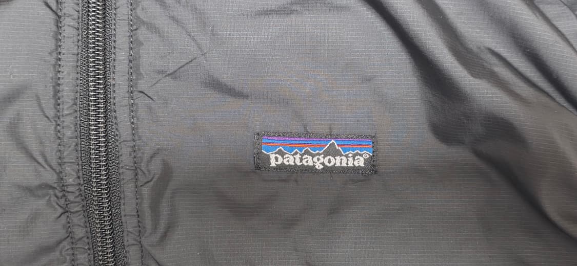 파타고니아 퍼프볼 베스트 블랙 M사이즈 판매 상품이미지2