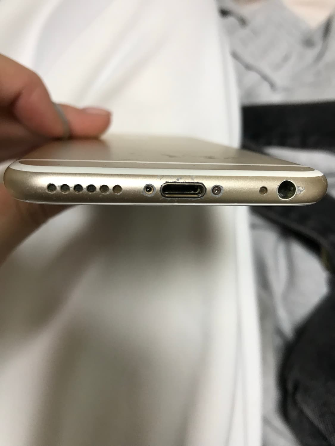 아이폰 6s 골드 상품이미지3