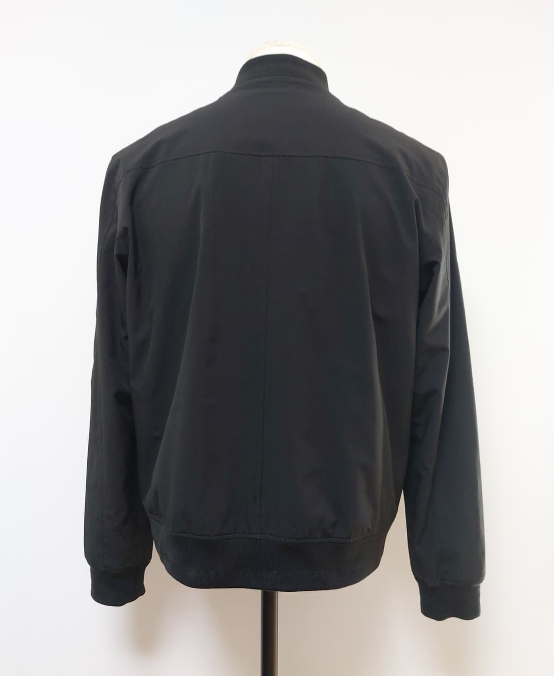 빈폴 스포츠 블랙 봄버 자켓(100)

 상품이미지3