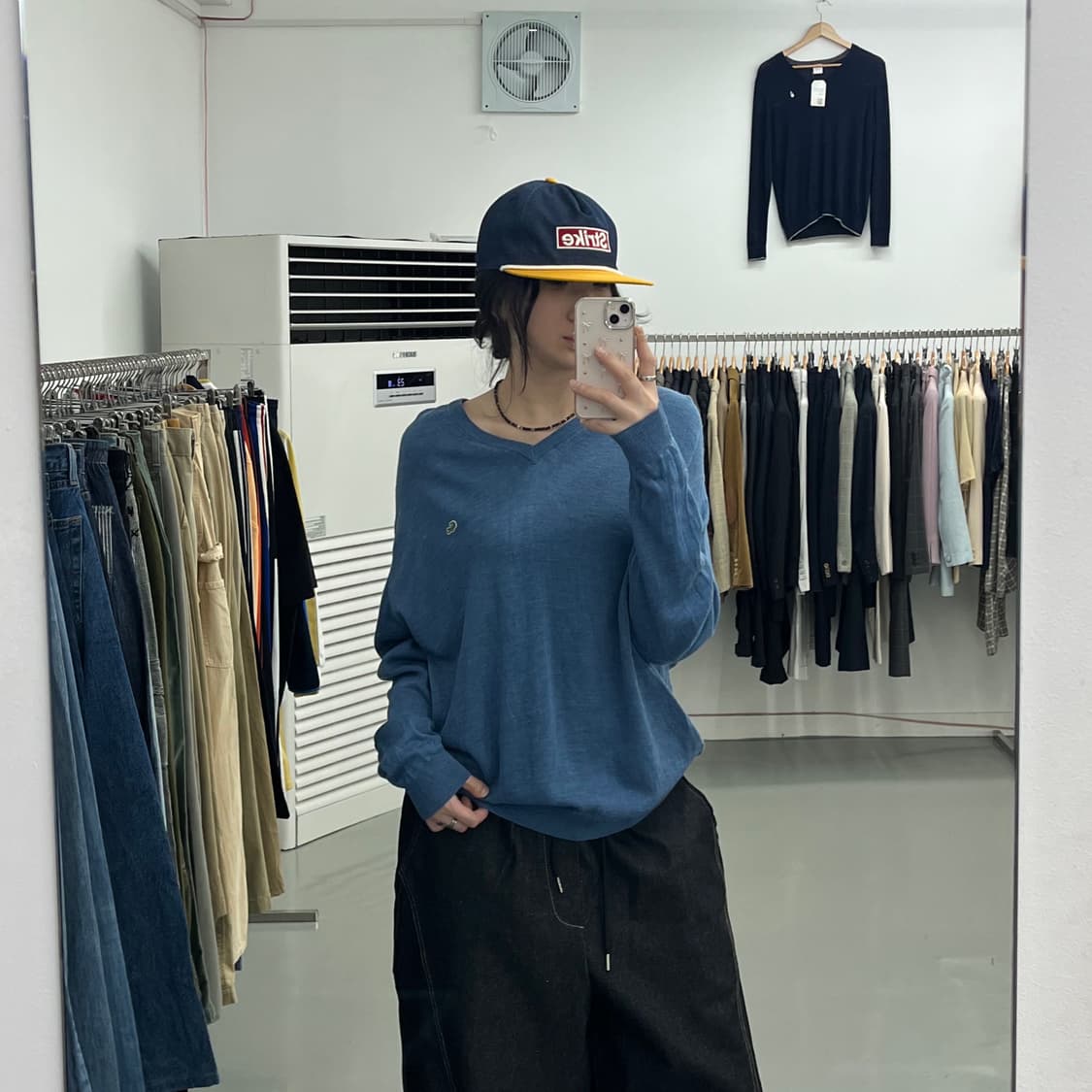 라코스테 네이비 브이넥 니트 상품이미지2