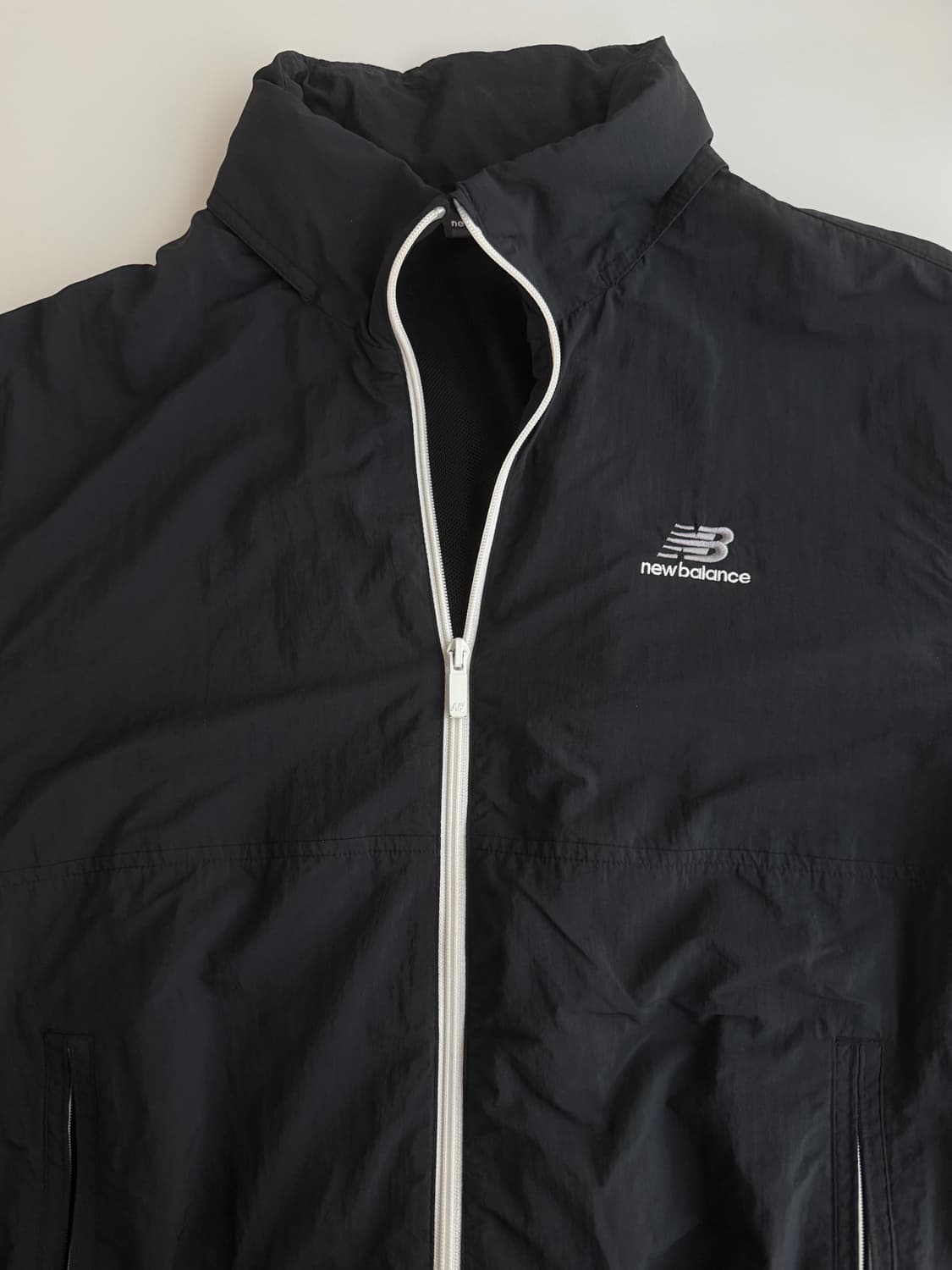 뉴발란스 바람막이 상품이미지3