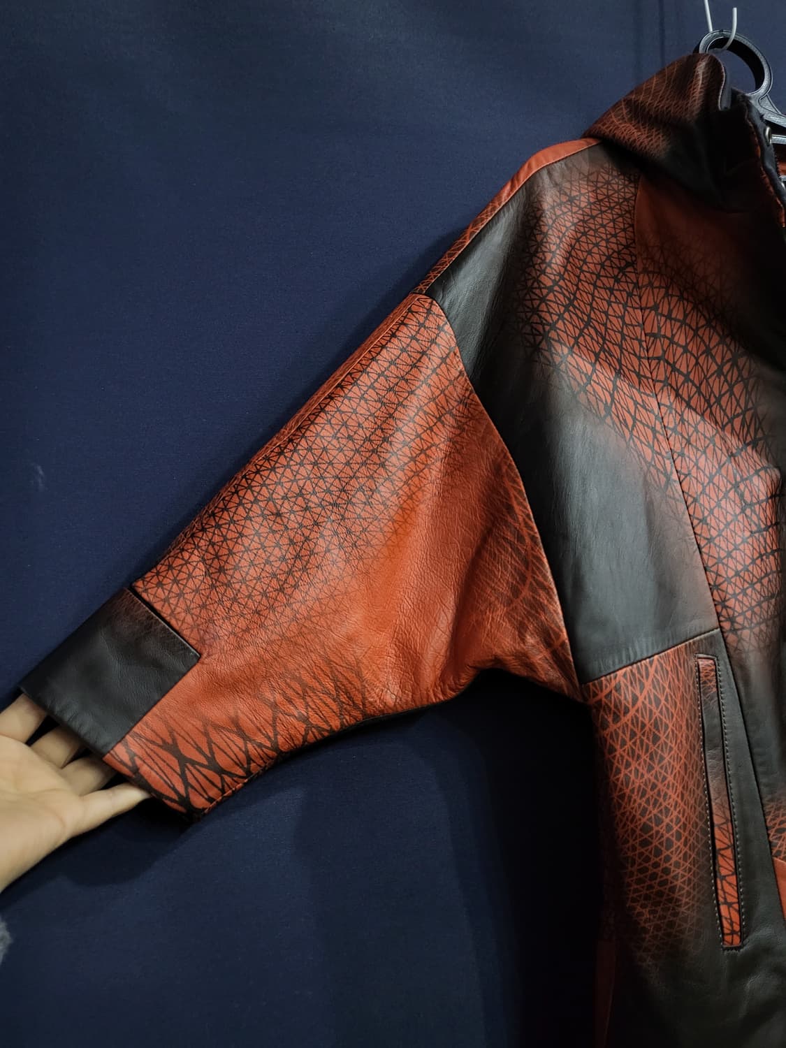 양가죽 기하학적 패턴 가오리식 자켓 상품이미지3