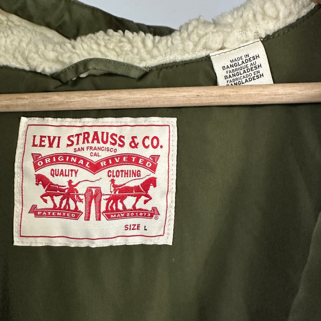 리바이스 패디드 점퍼 상품이미지3