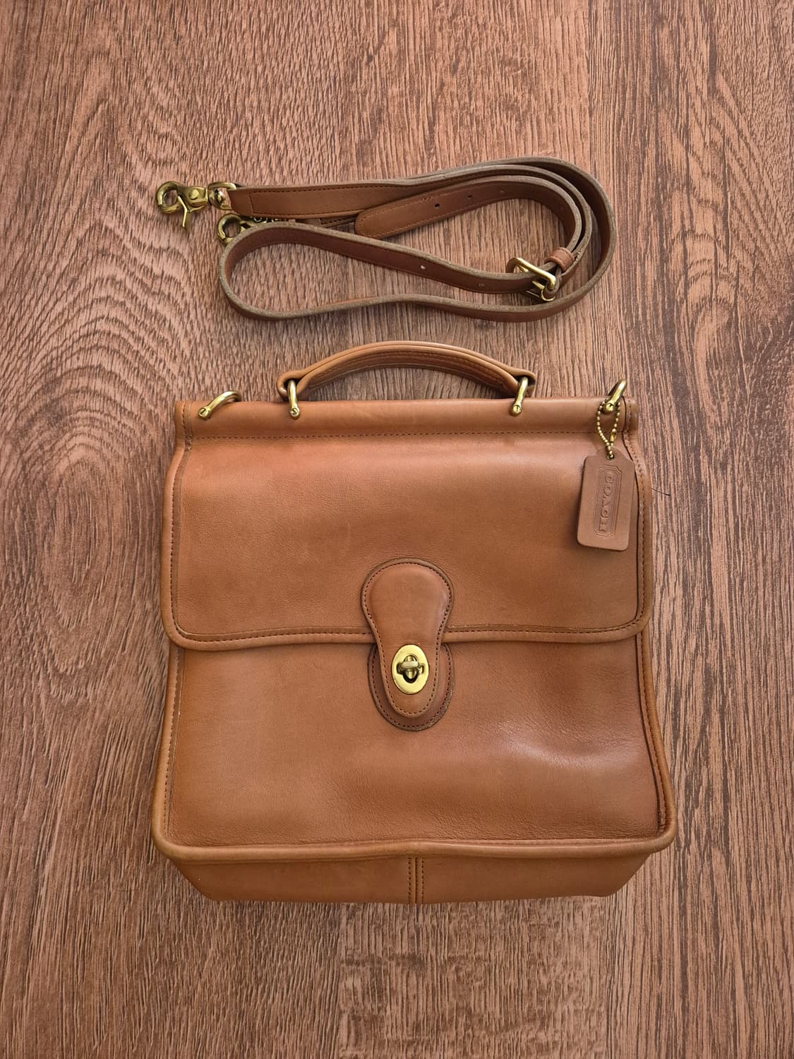 Old coach willis 코치 윌리스 British tan 레더백 상품이미지1