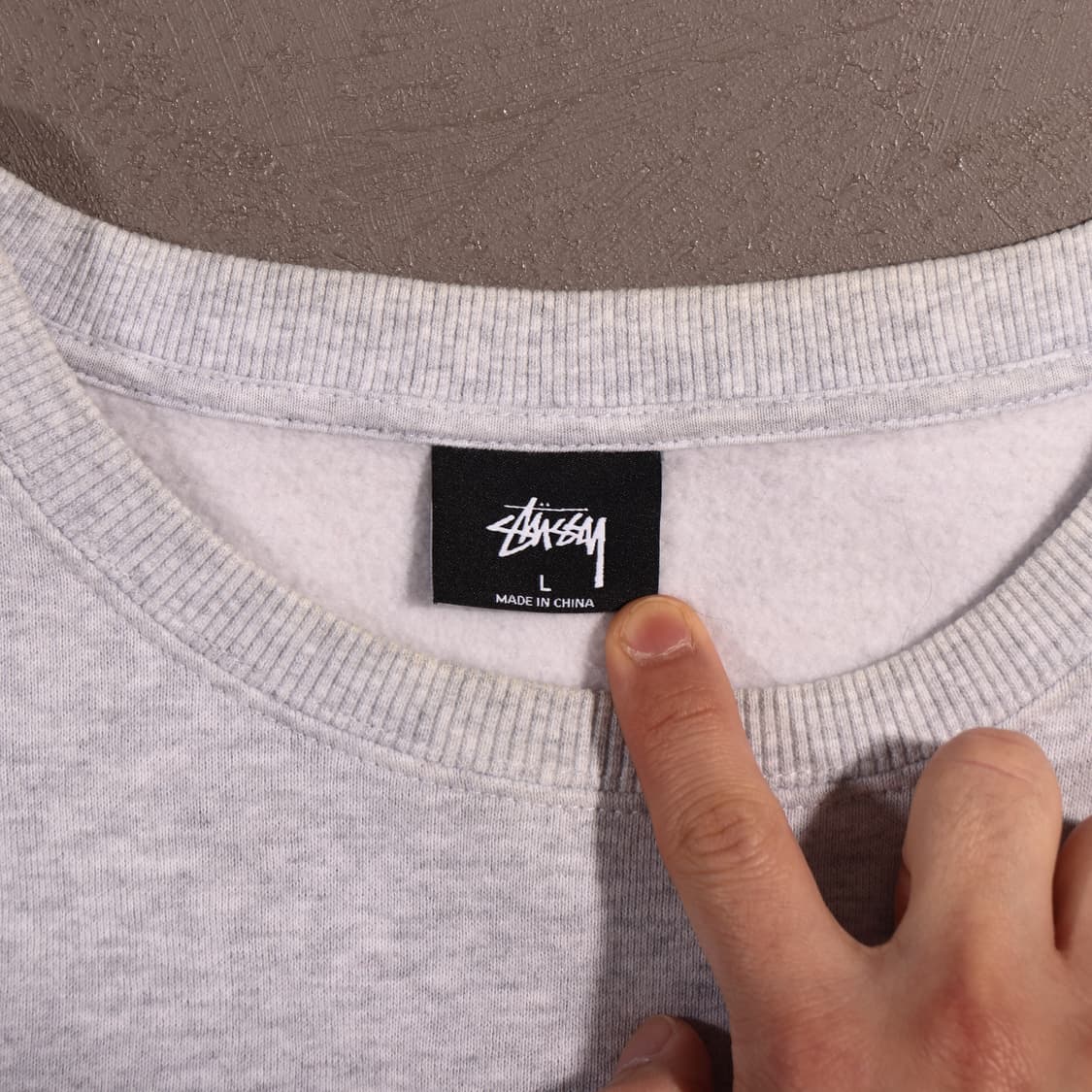 스투시 자수로고 스웻셔츠  상품이미지3