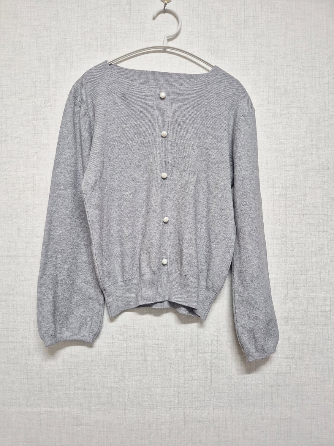 그레이 진주 티셔츠 상품이미지1