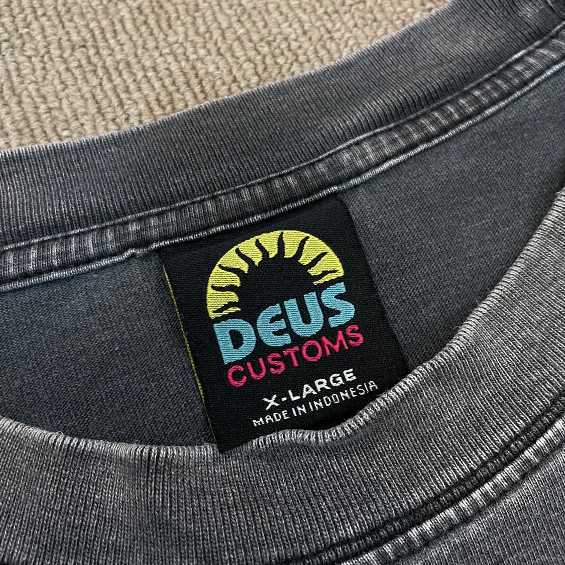DEUS CUSTOMS 데우스 가먼트다잉 티셔츠  상품이미지3