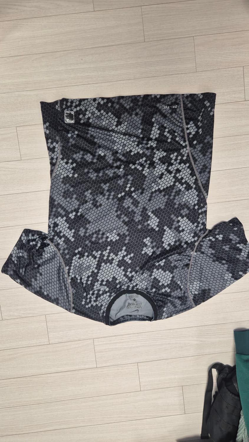 나이키 프로 컴뱃 드라이핏 반팔 XL 상품이미지1