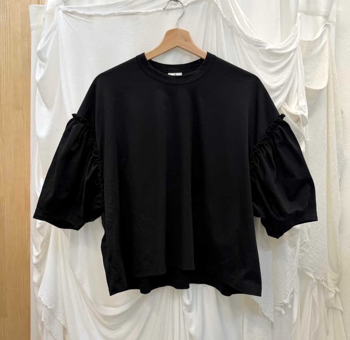 AD2024 Ruffle top 상품이미지1