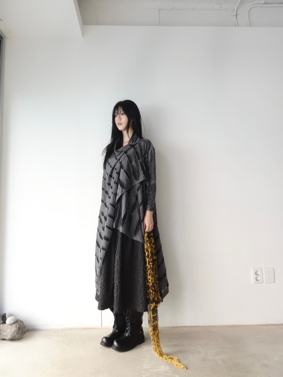 Leopard point scarf / yellow 상품이미지3