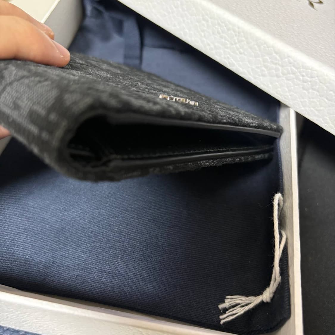 디올 오블리크 반지갑 블랙 풀박스 상품이미지5