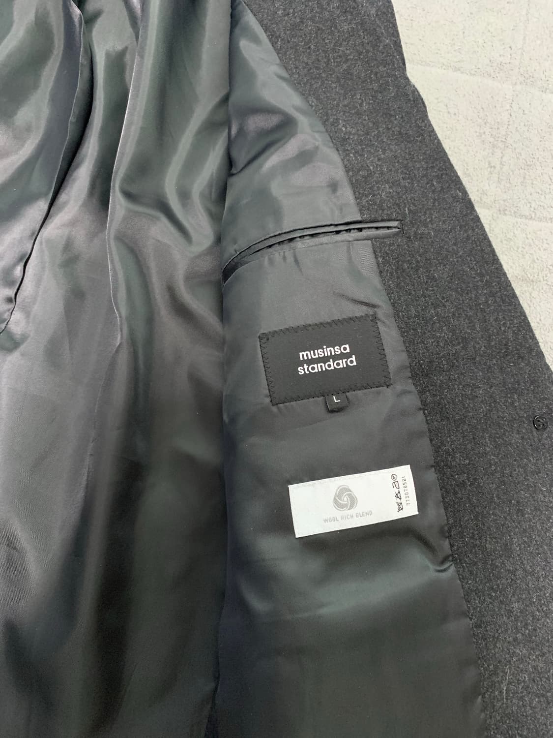 무탠다드 울 플란넬 오버사이즈 블레이저 L 상품이미지9