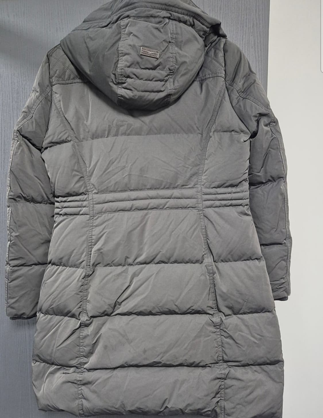 해지스 정품 여성 구스 패딩 95사이즈 팝니다 상품이미지3
