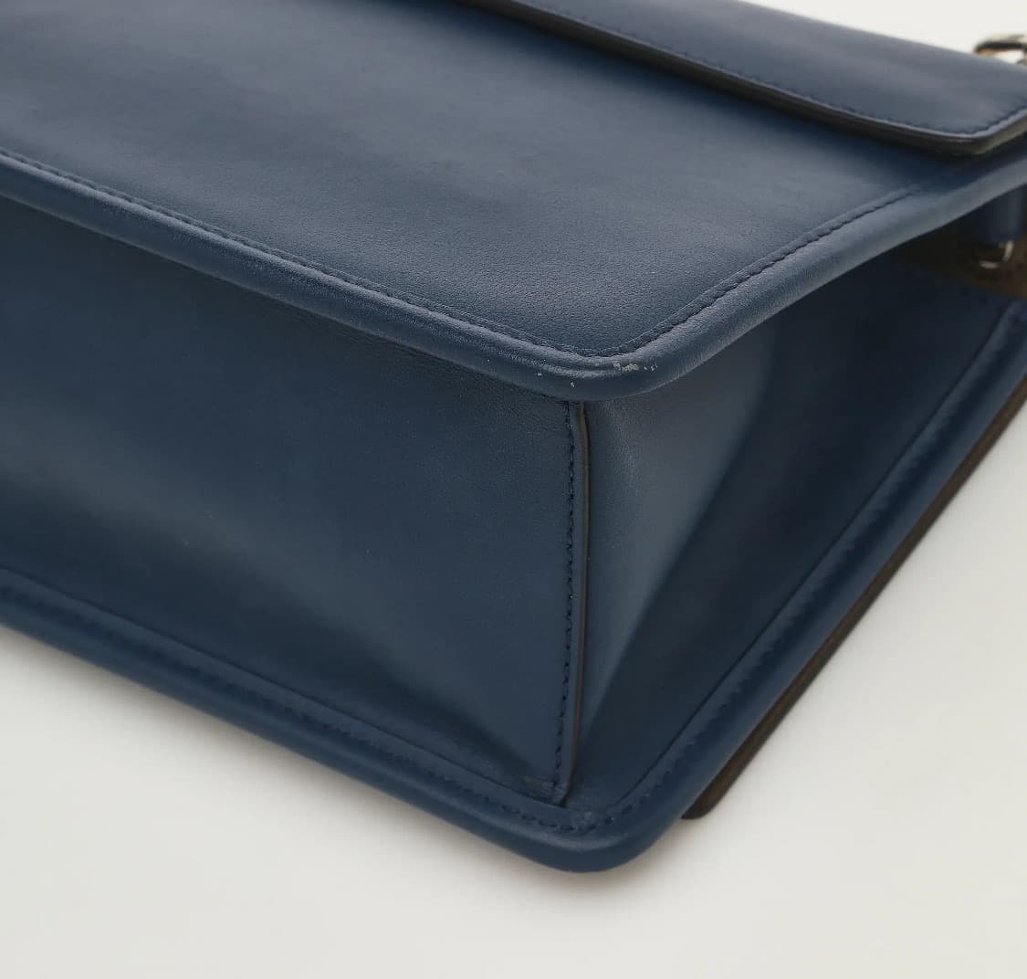 [A급] 펜디 칸 아이 에프 스몰 숄더백 판매합니다!!! 상품이미지6