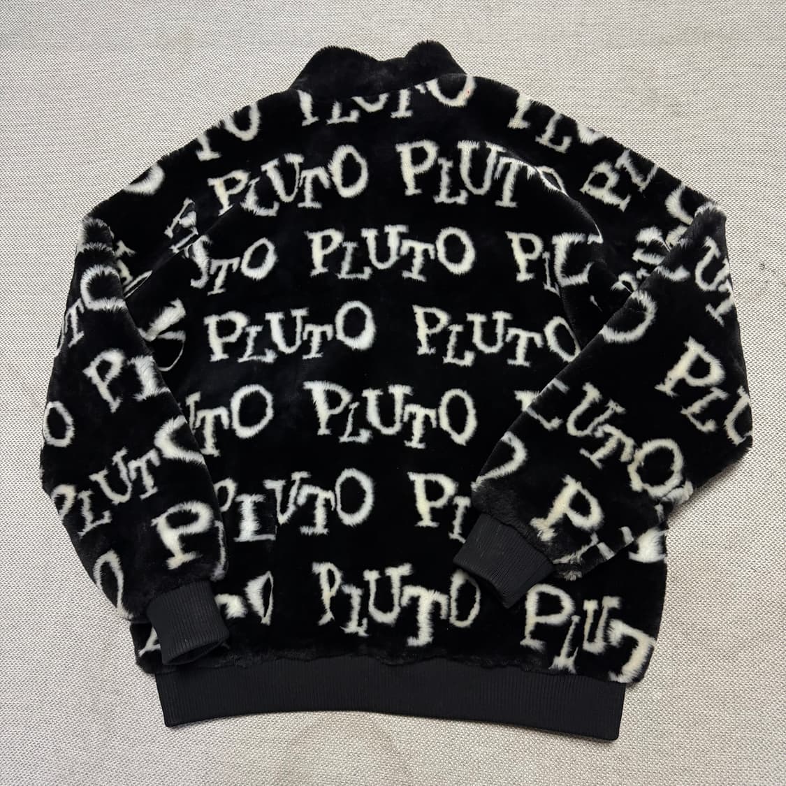 디즈니 플루토 레터링 퍼 자켓 상품이미지5