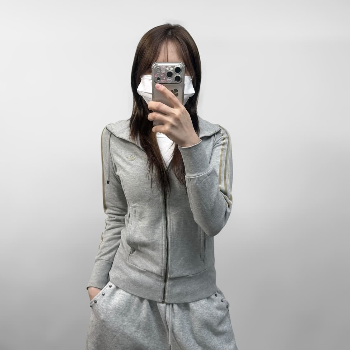 아디다스 00s 스웻 트랙 집업 그레이 상품이미지1