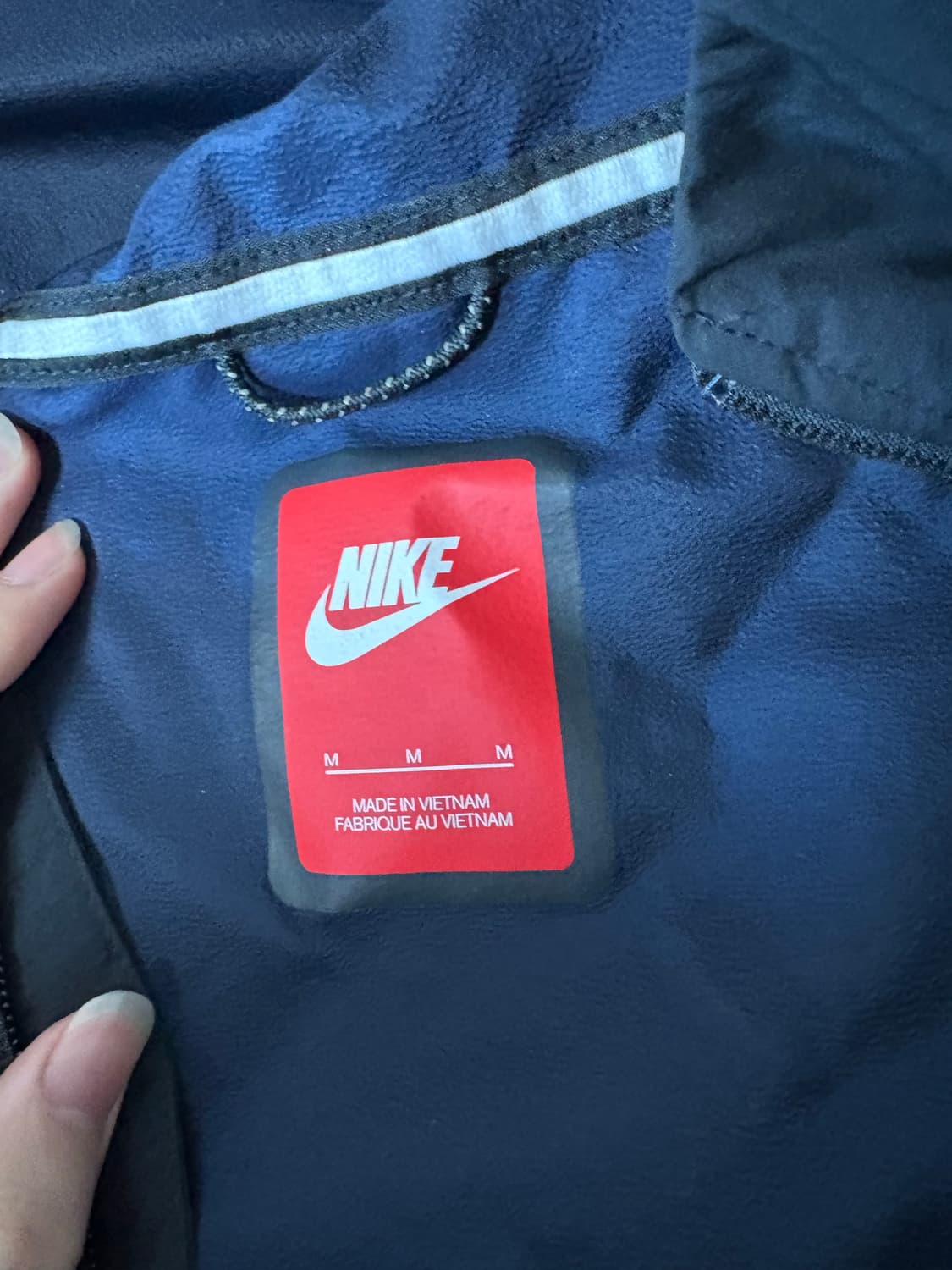 나이키 테크팩 바람막이 상품이미지3