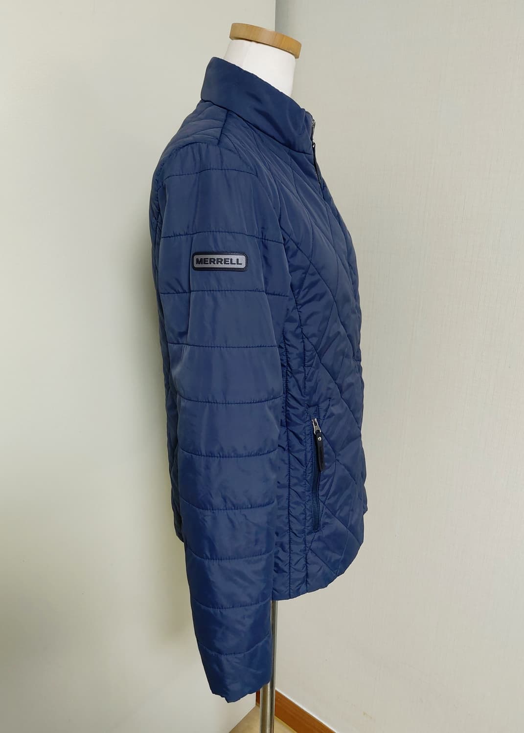 머렐 여성 퀼팅 경량 패딩자켓(M)

 상품이미지2