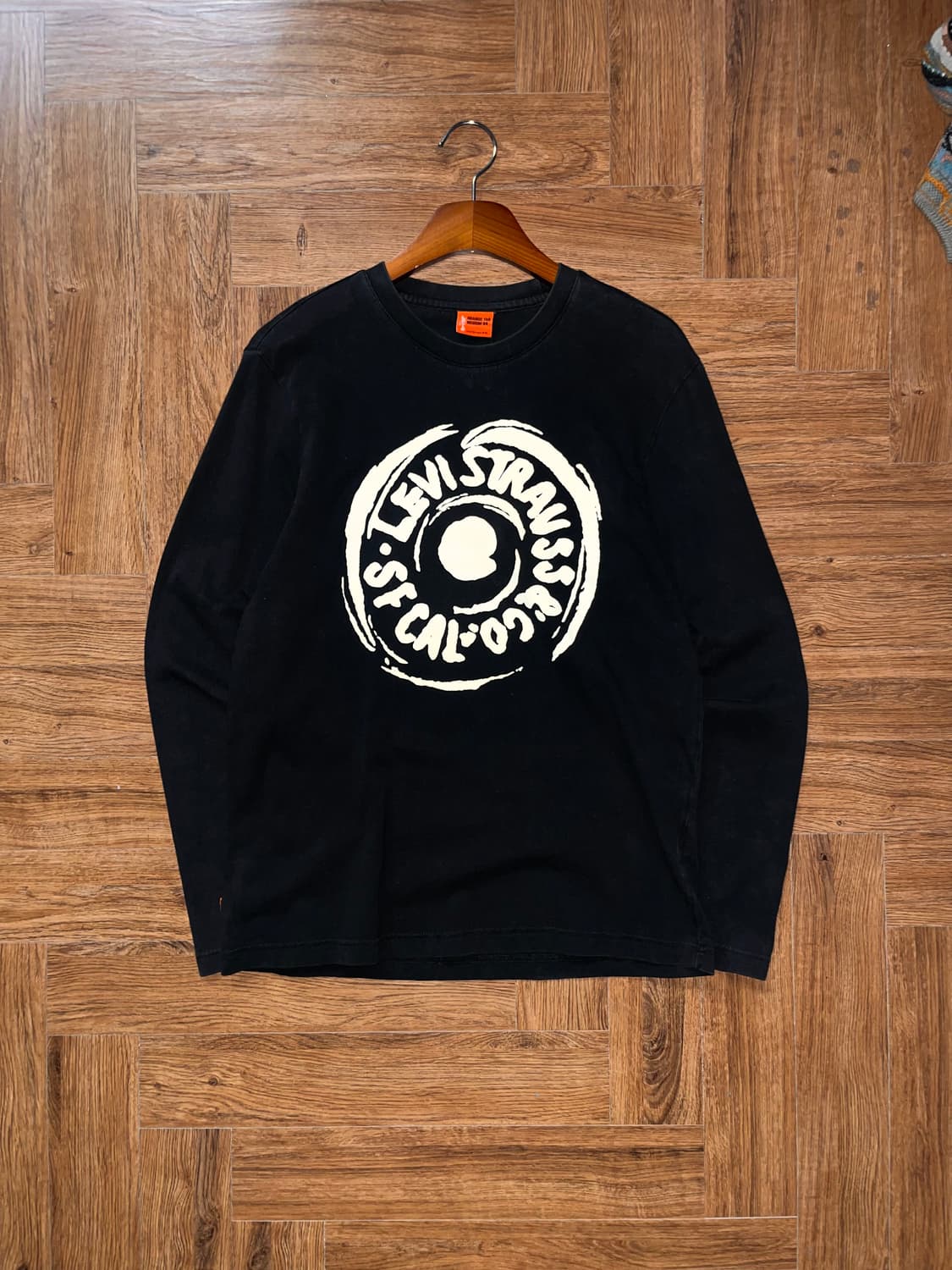 리바이스 오렌지탭 롱슬리브 상품이미지3