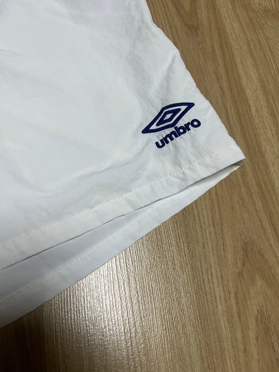 엄브로 반바지 화이트 상품이미지2