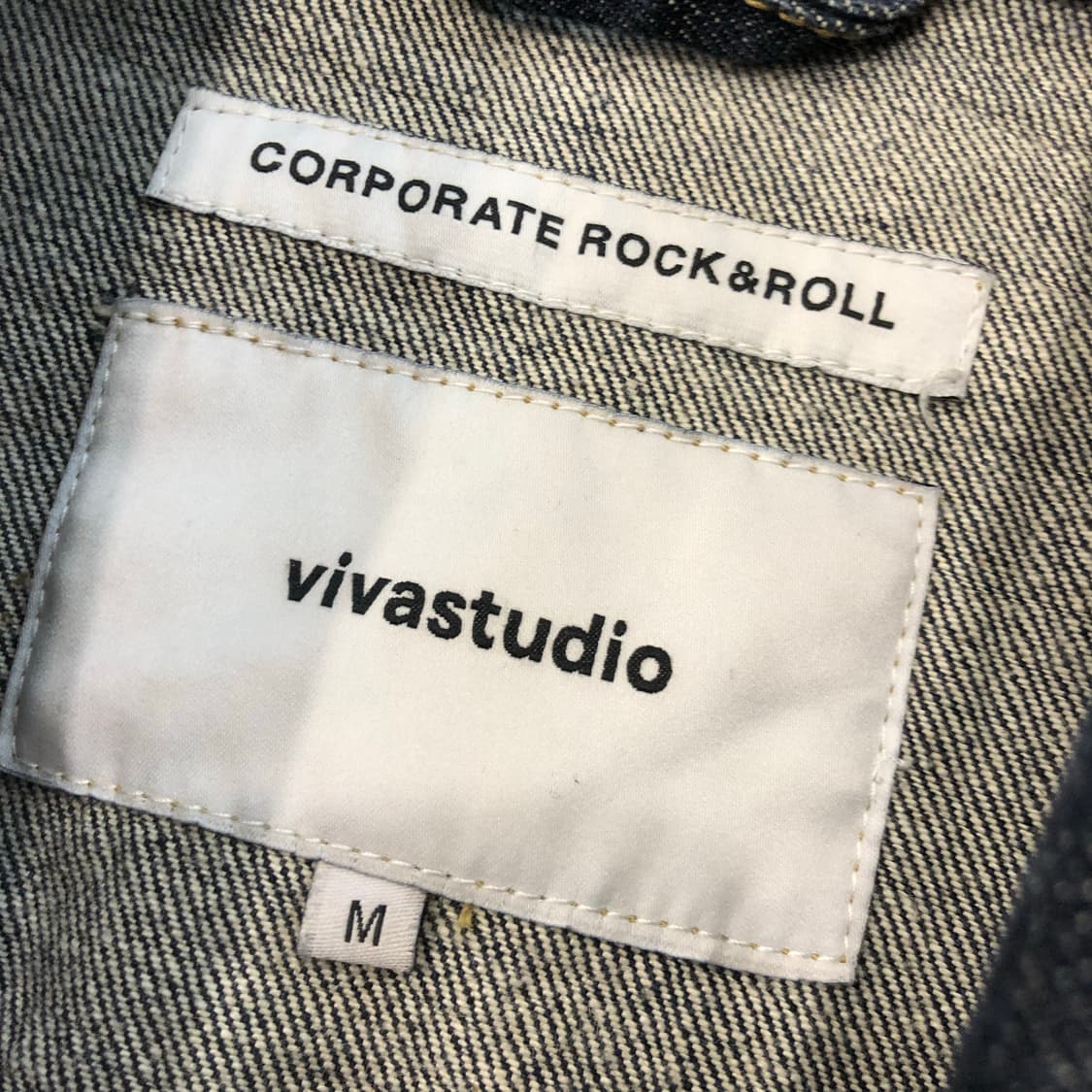 비바스튜디오 워싱 데님 트러커 자켓 상품이미지5