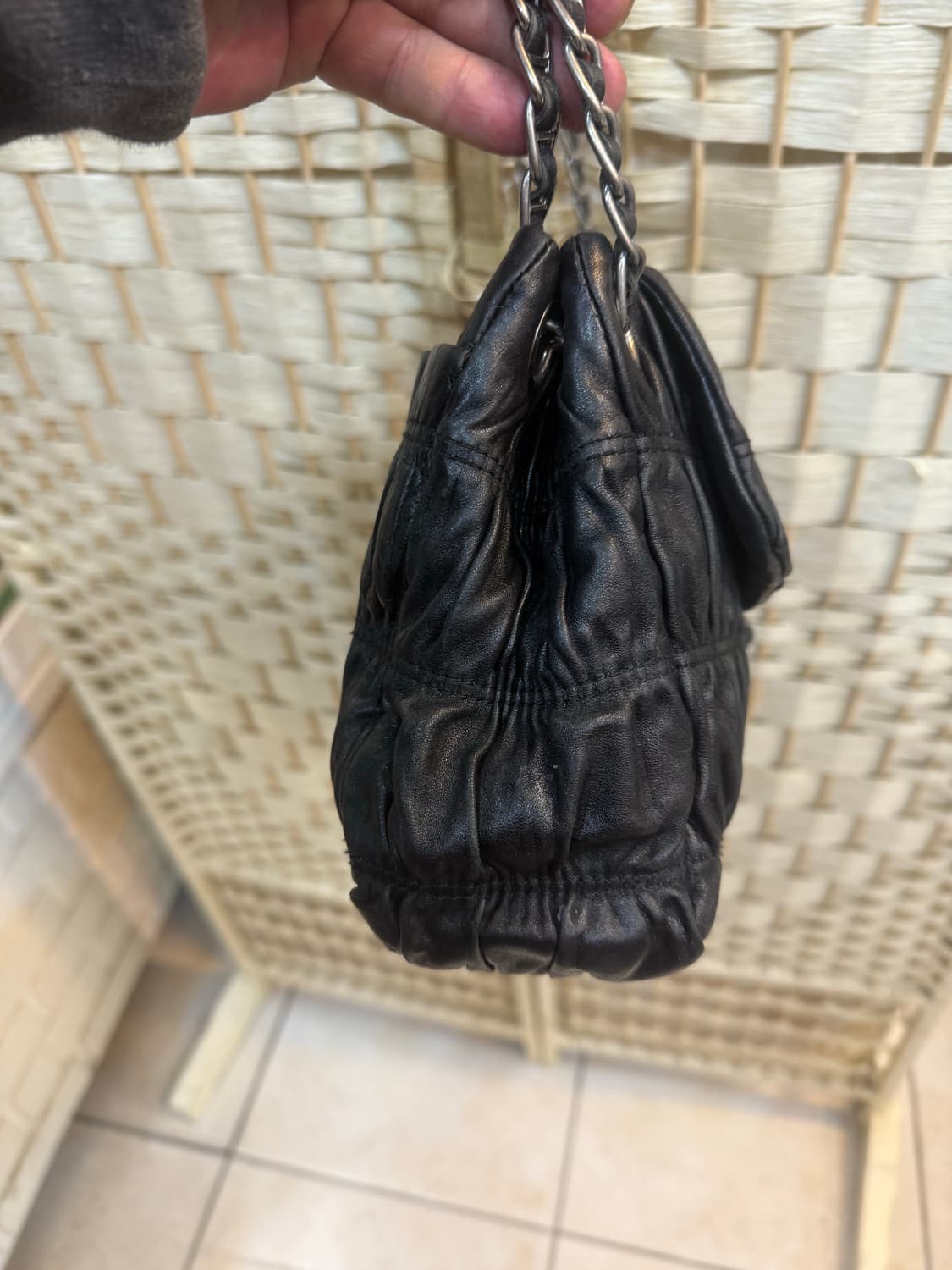 정품 프라다 고프레 나파 체인 숄더백 팝니다 상품이미지5