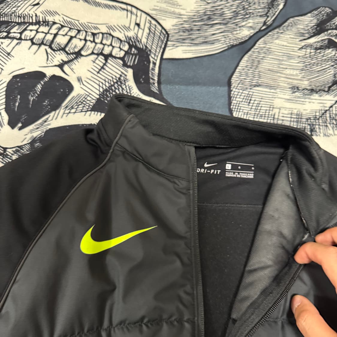 나이키 에어로프트 집업 L사이즈 상품이미지2
