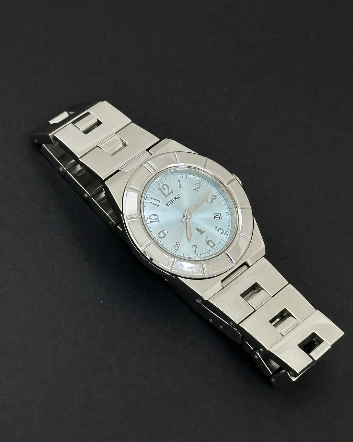 세이코 루키아 스카이블루 썬버스트 다이얼 시계 상품이미지5