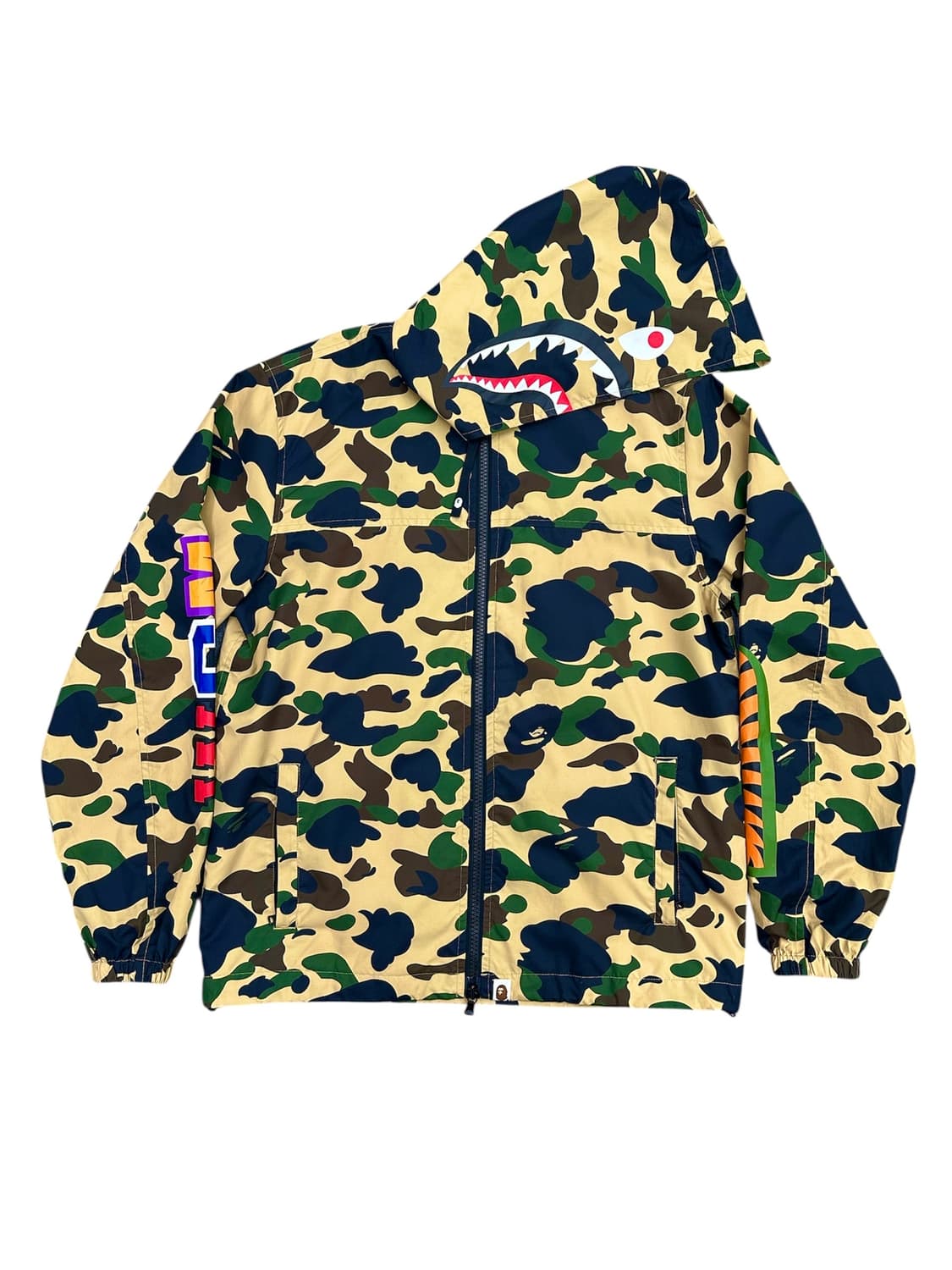 A BATHING APE Shark Camo Jacket 상품이미지4