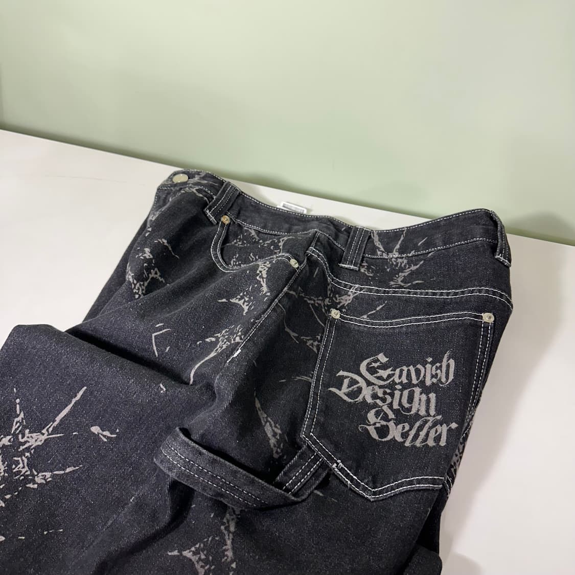 M 카비시디자인셀러 Cavish design seller 그라피티프린팅  상품이미지1