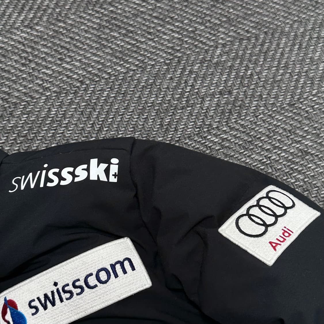 데상트 아우디 덕다운 패딩 (오리털 점퍼) 상품이미지5