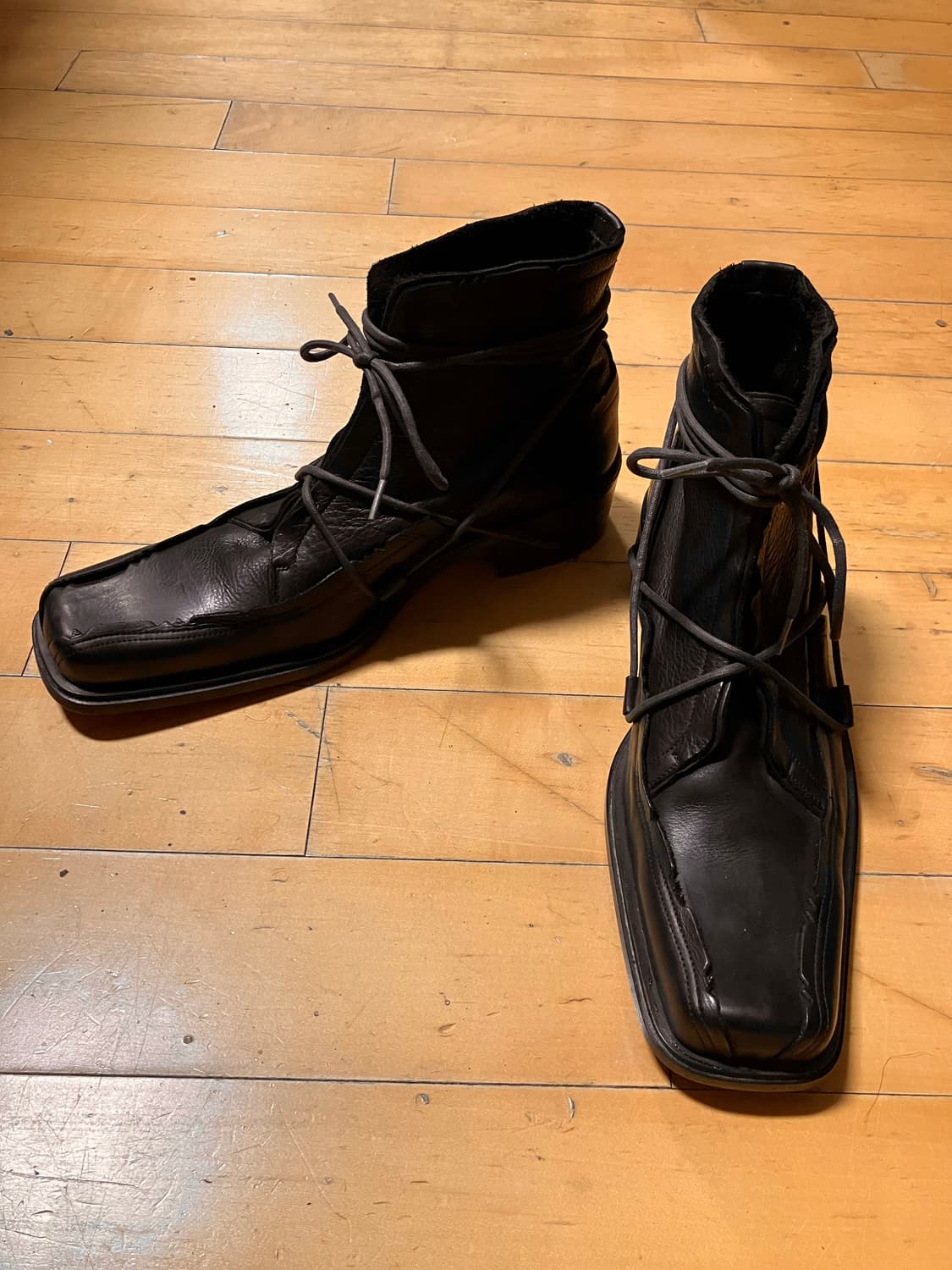 Whoop de doo 훕데두 그런지 레이스 스루 힐 부츠 (270) 상품이미지3