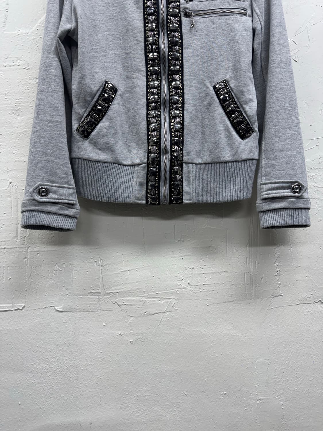 Cecil mcbee 00s y2k stud gimmick hoodie 상품이미지5