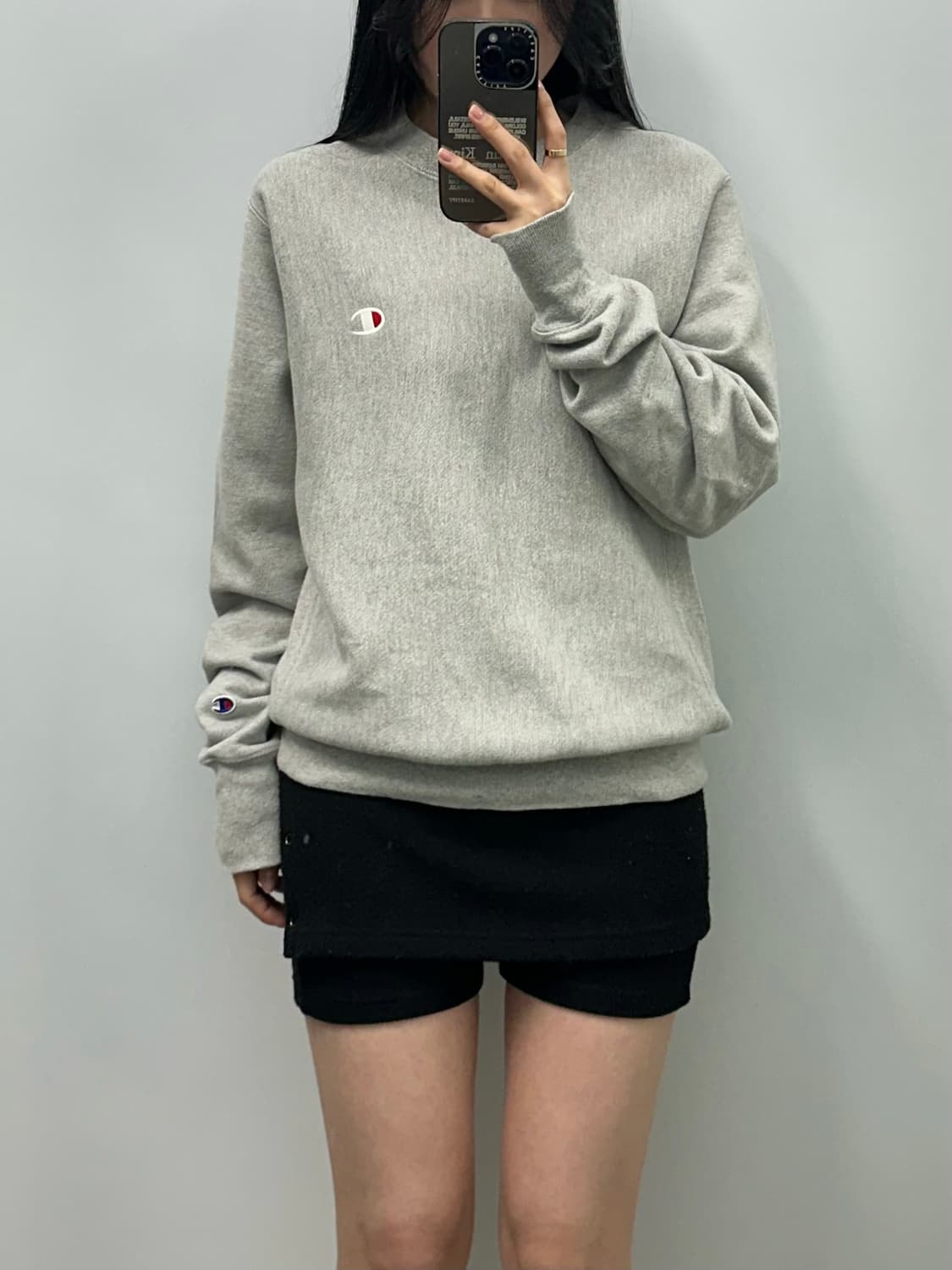 챔피온 리버스위브 그레이 맨투맨 상품이미지1