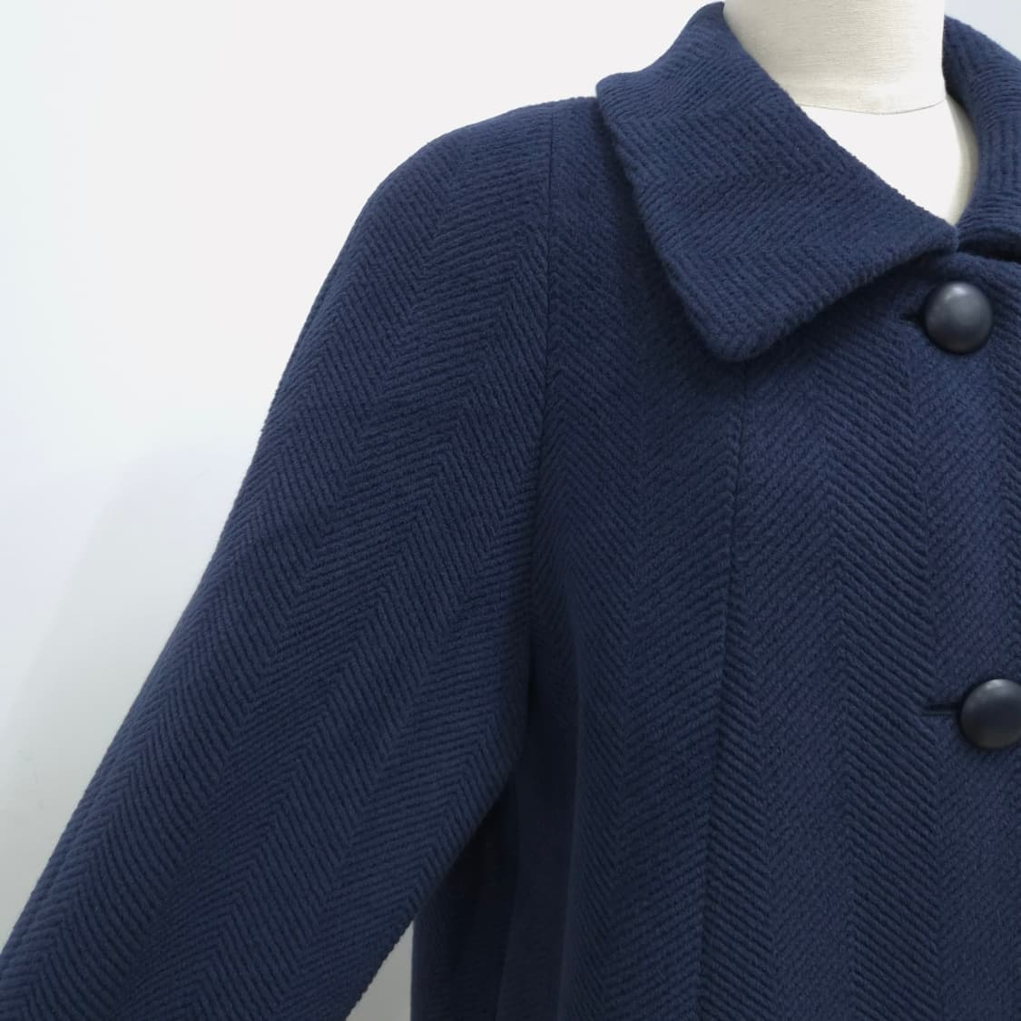 울100 헤링본 네이비 클래식 코트 상품이미지7