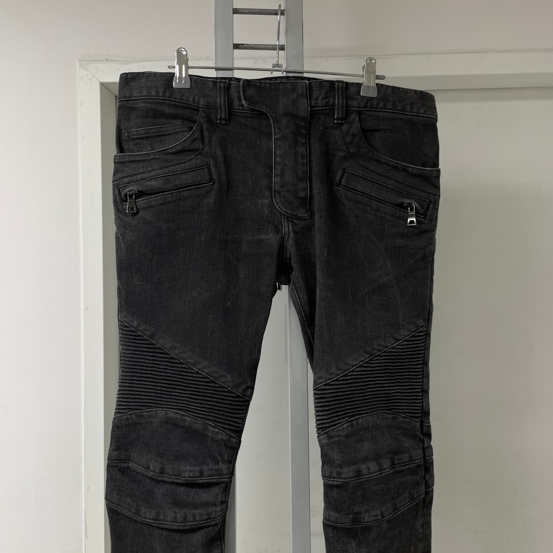 발망 흑청 바이커 팬츠 31 상품이미지2