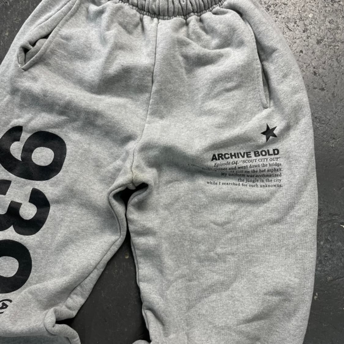 100 아카이브볼드 939 스웻팬츠 상품이미지2