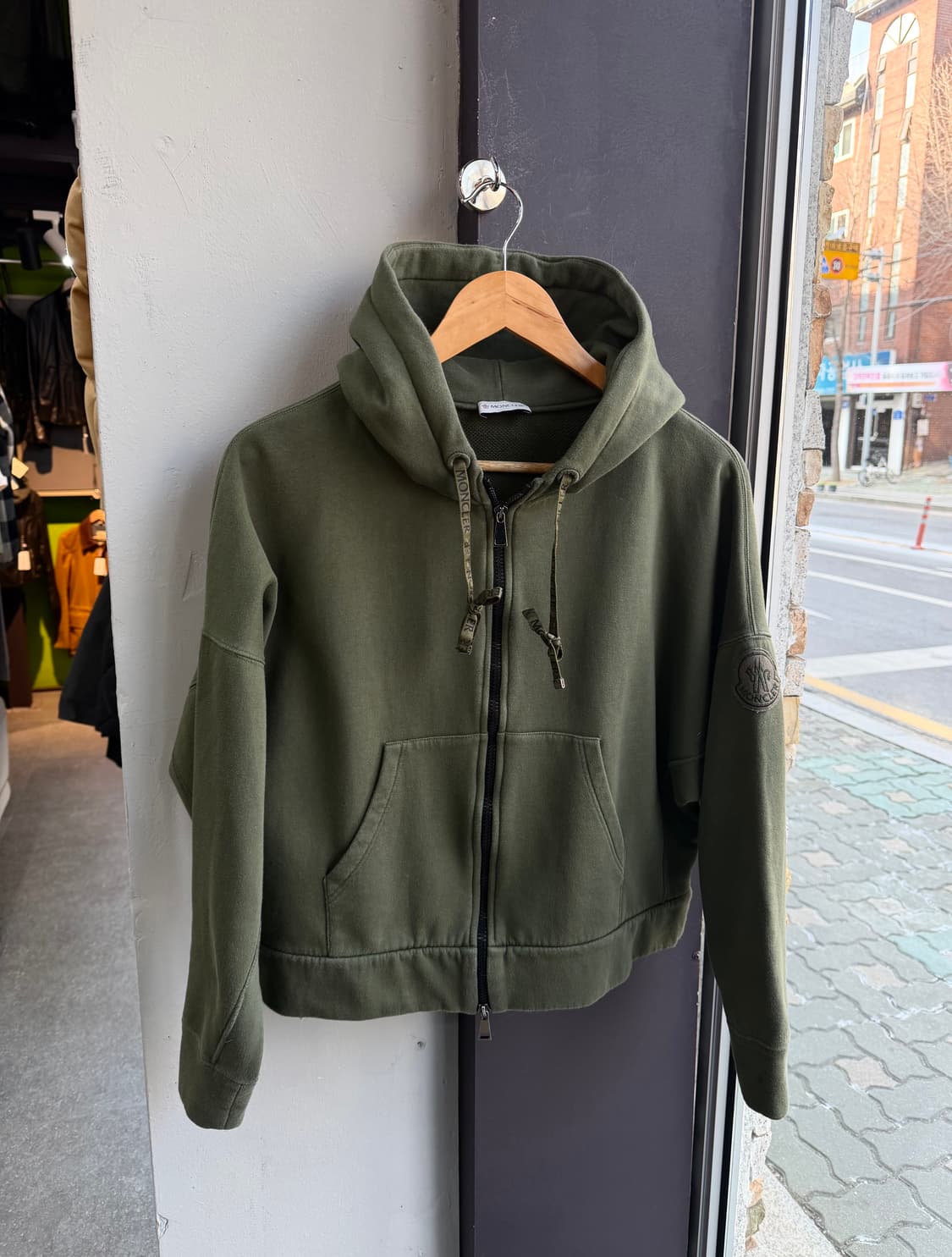 L/ 몽클레어 히든와펜 후디 집업 자켓 상품이미지3