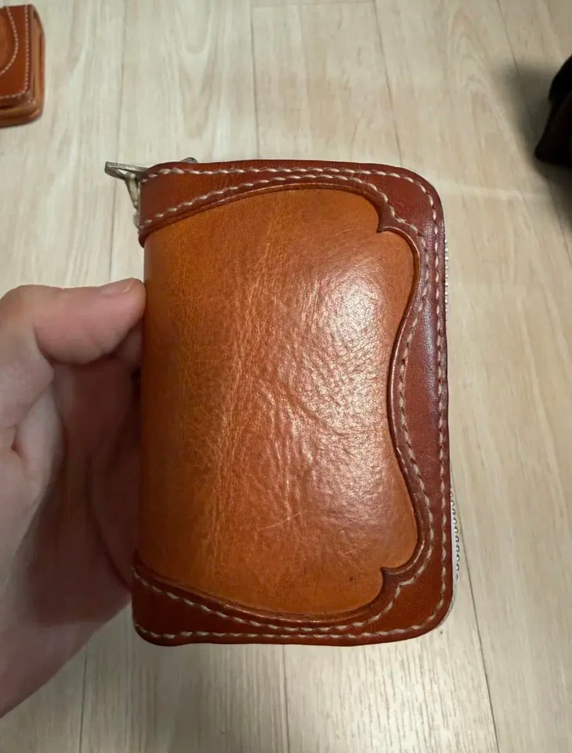 레더키메라 지퍼돌이 가죽 에이징반지갑 상품이미지4