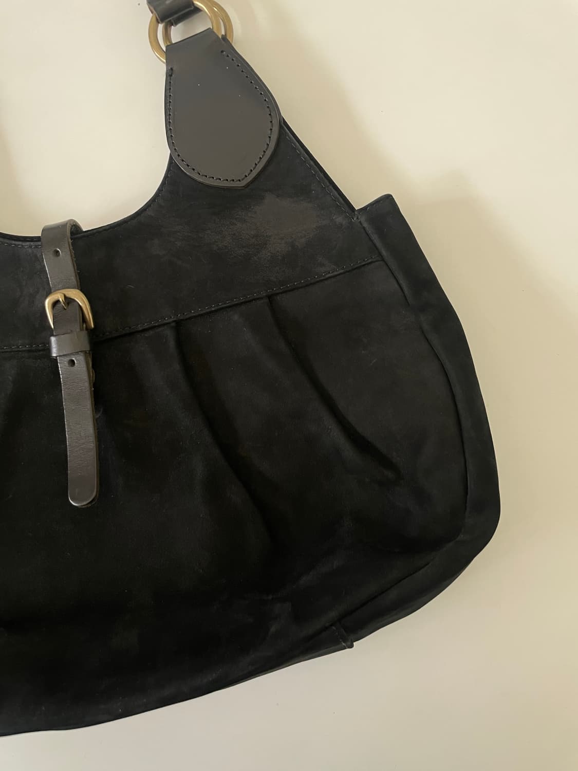vintage black suede buckle hobo bag 상품이미지3