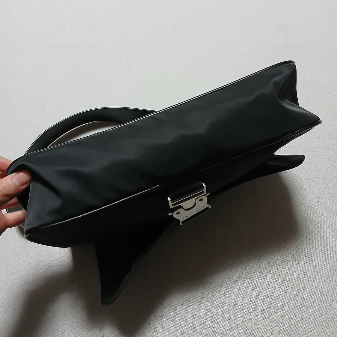 matinkim 마땡킴 마뗑킴 버클백 호보백 숄더백 가방 상품이미지5