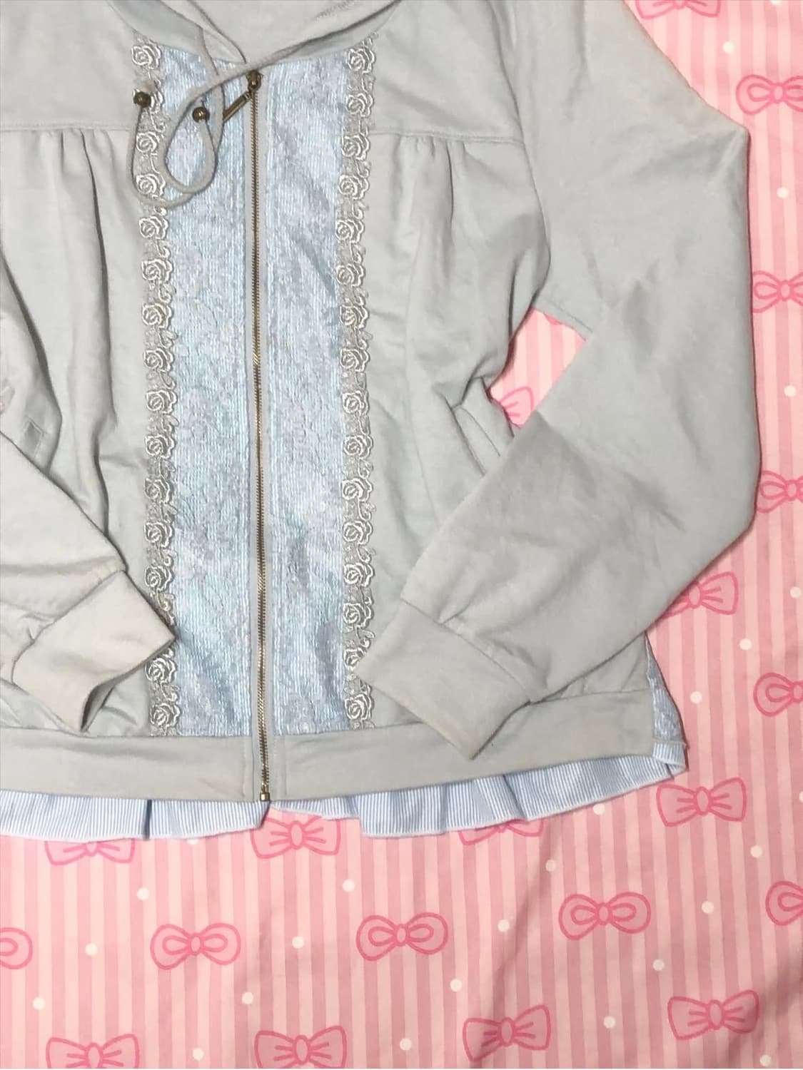 엑시즈팜 스카이블루 레이스 후드집업 상품이미지2