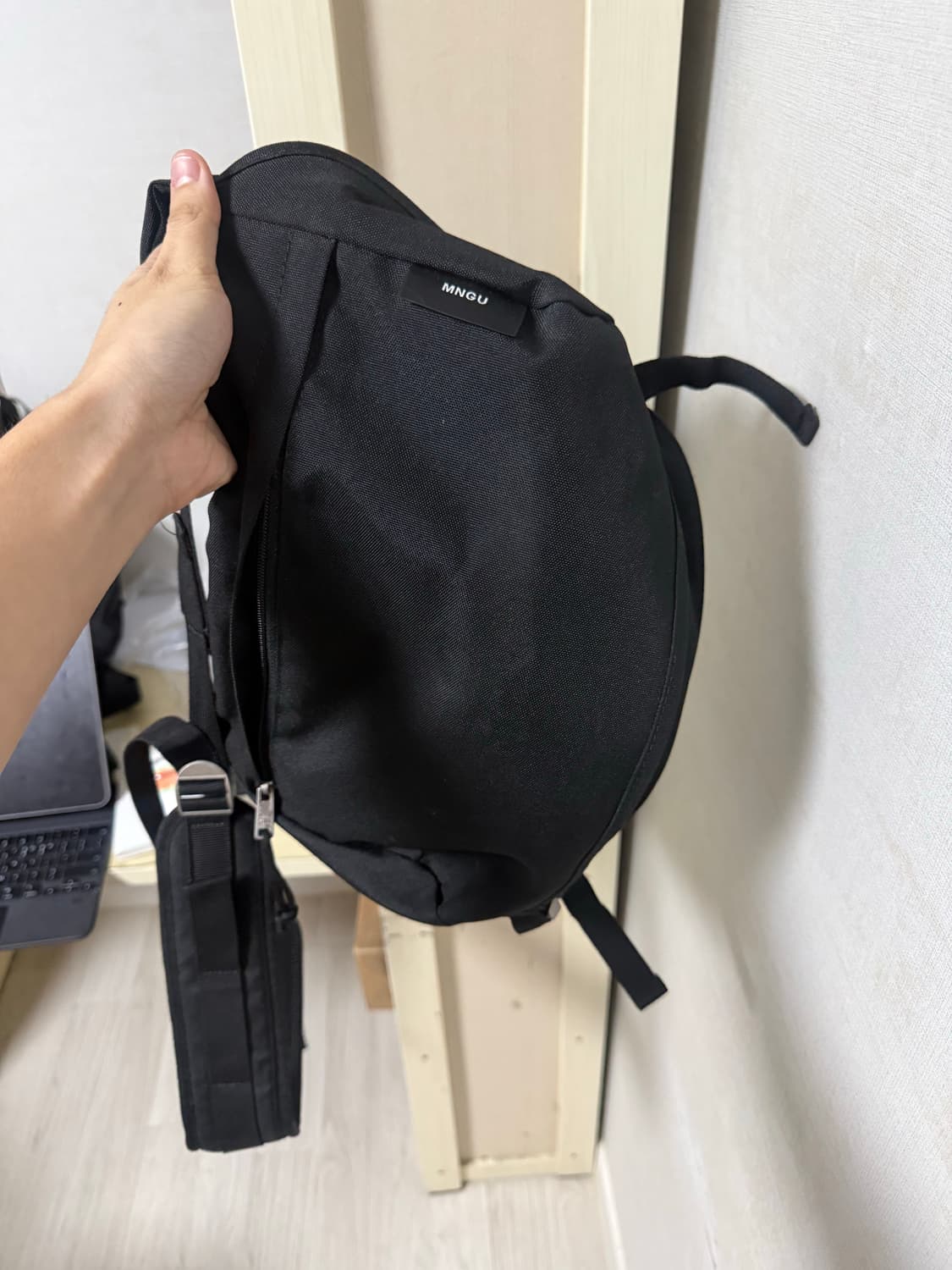 mngu 크로스백 상품이미지2