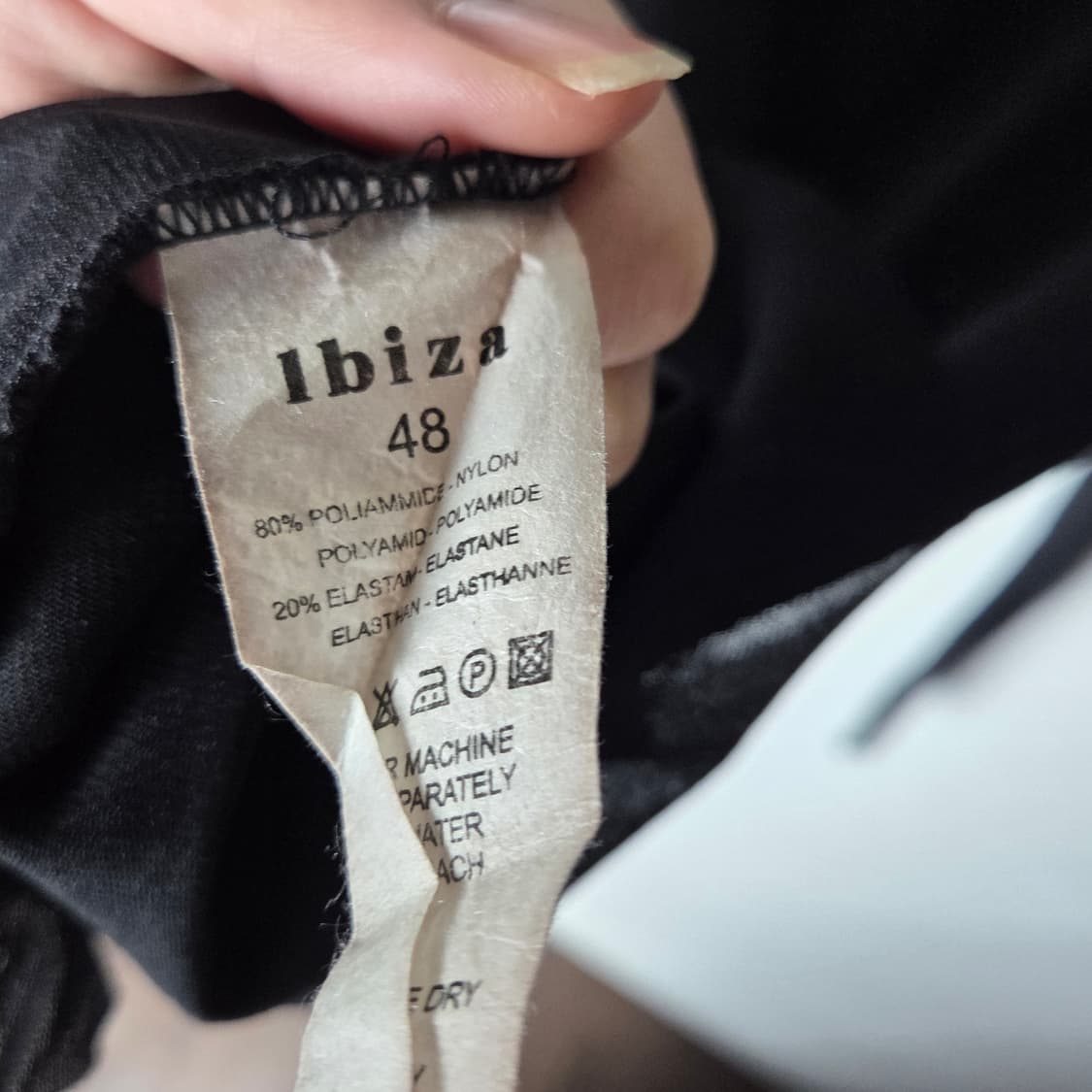 [IBIZA] 이비자 컷팅 시스루 넥 슬리브 상품이미지4